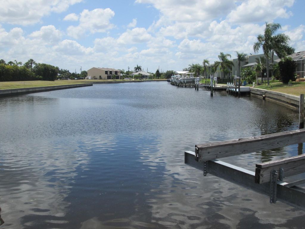 Photo of 825 Via Tripoli, Punta Gorda, FL 33950 (MLS # C7492108)