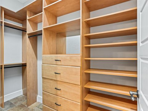 Tiny photo for 402 SW 127th Place, Ocala, FL 34473 (MLS # OM702468)