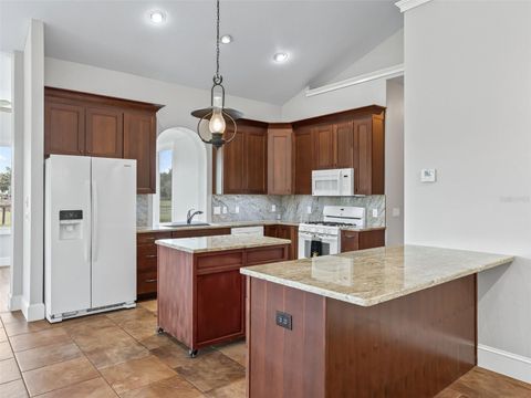 Tiny photo for 402 SW 127th Place, Ocala, FL 34473 (MLS # OM702468)