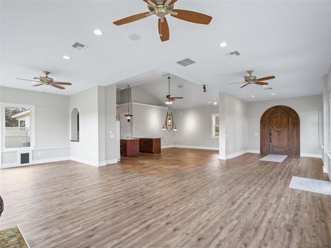 Tiny photo for 402 SW 127th Place, Ocala, FL 34473 (MLS # OM702468)