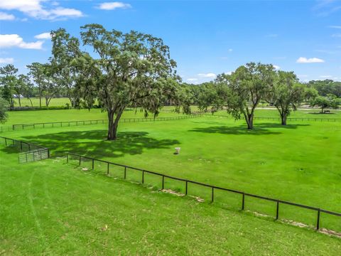 Tiny photo for 402 SW 127th Place, Ocala, FL 34473 (MLS # OM702468)