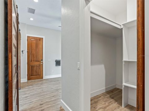 Tiny photo for 402 SW 127th Place, Ocala, FL 34473 (MLS # OM702468)