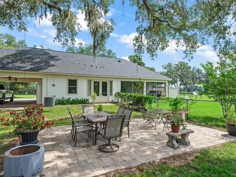 Tiny photo for 402 SW 127th Place, Ocala, FL 34473 (MLS # OM702468)