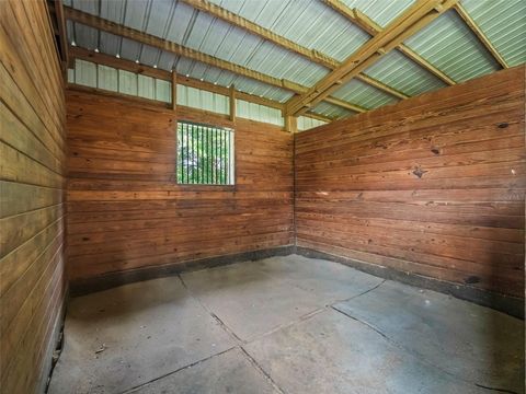 Tiny photo for 402 SW 127th Place, Ocala, FL 34473 (MLS # OM702468)