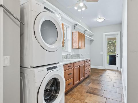 Tiny photo for 402 SW 127th Place, Ocala, FL 34473 (MLS # OM702468)