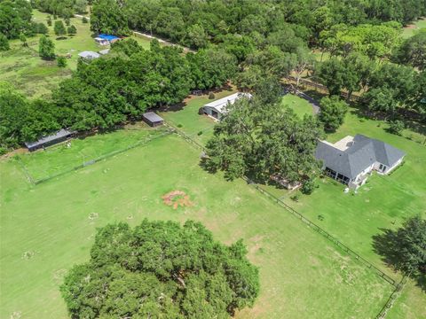 Tiny photo for 402 SW 127th Place, Ocala, FL 34473 (MLS # OM702468)