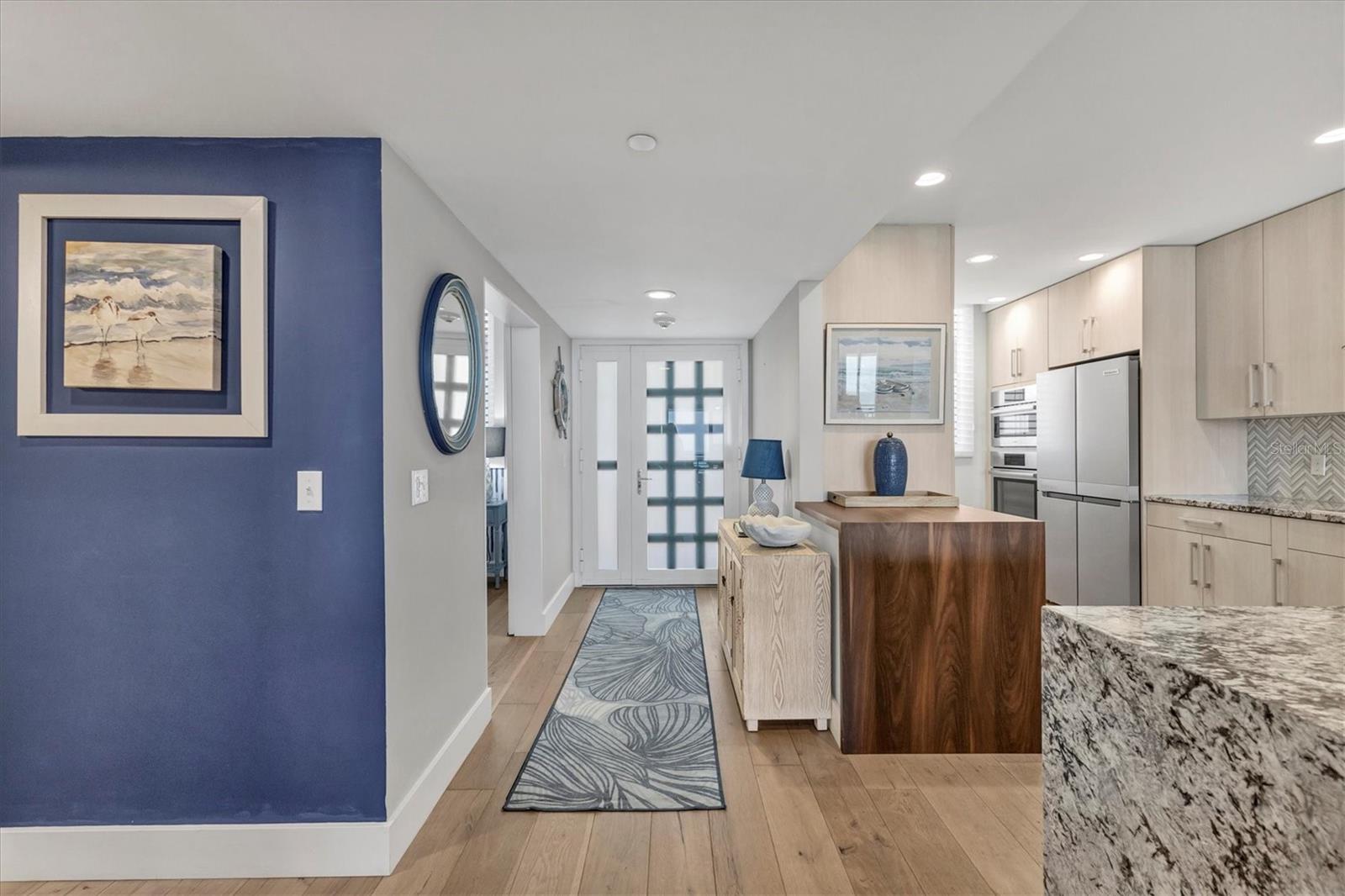 BEACHPLACE 1 - Residential