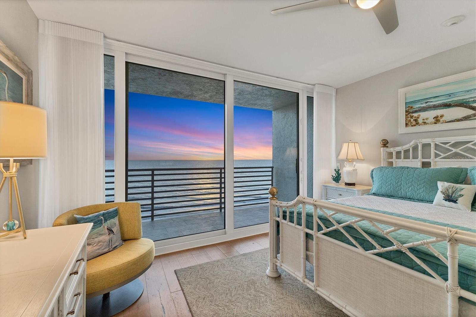 BEACHPLACE 1 - Residential