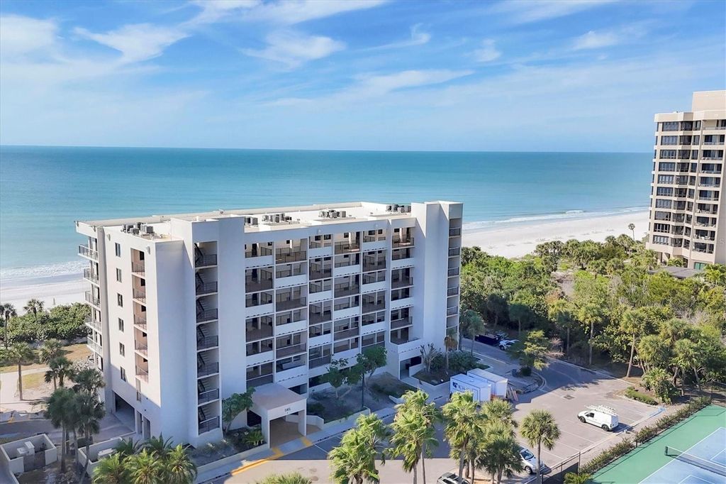 Photo of 1145 Gulf Of Mexico Dr #603, Longboat Key, FL 34228 (MLS # A4676554)