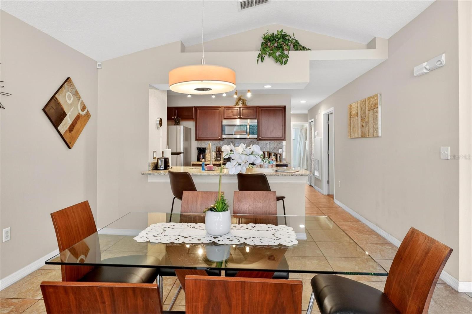 VILLAS AT ISLAND CLUB PH 9 - Residential