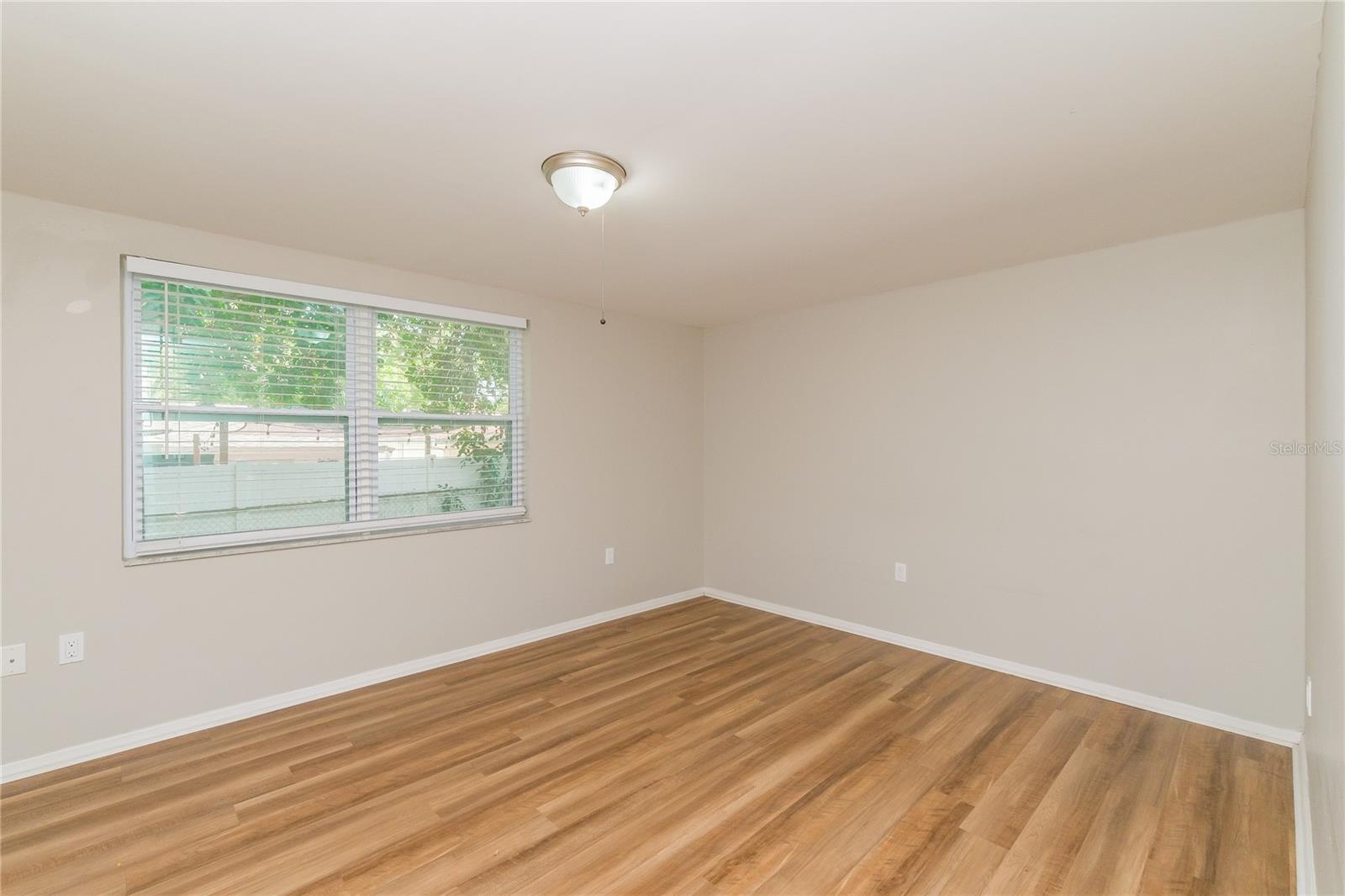 LA VILLA GARDENS - Residential Lease