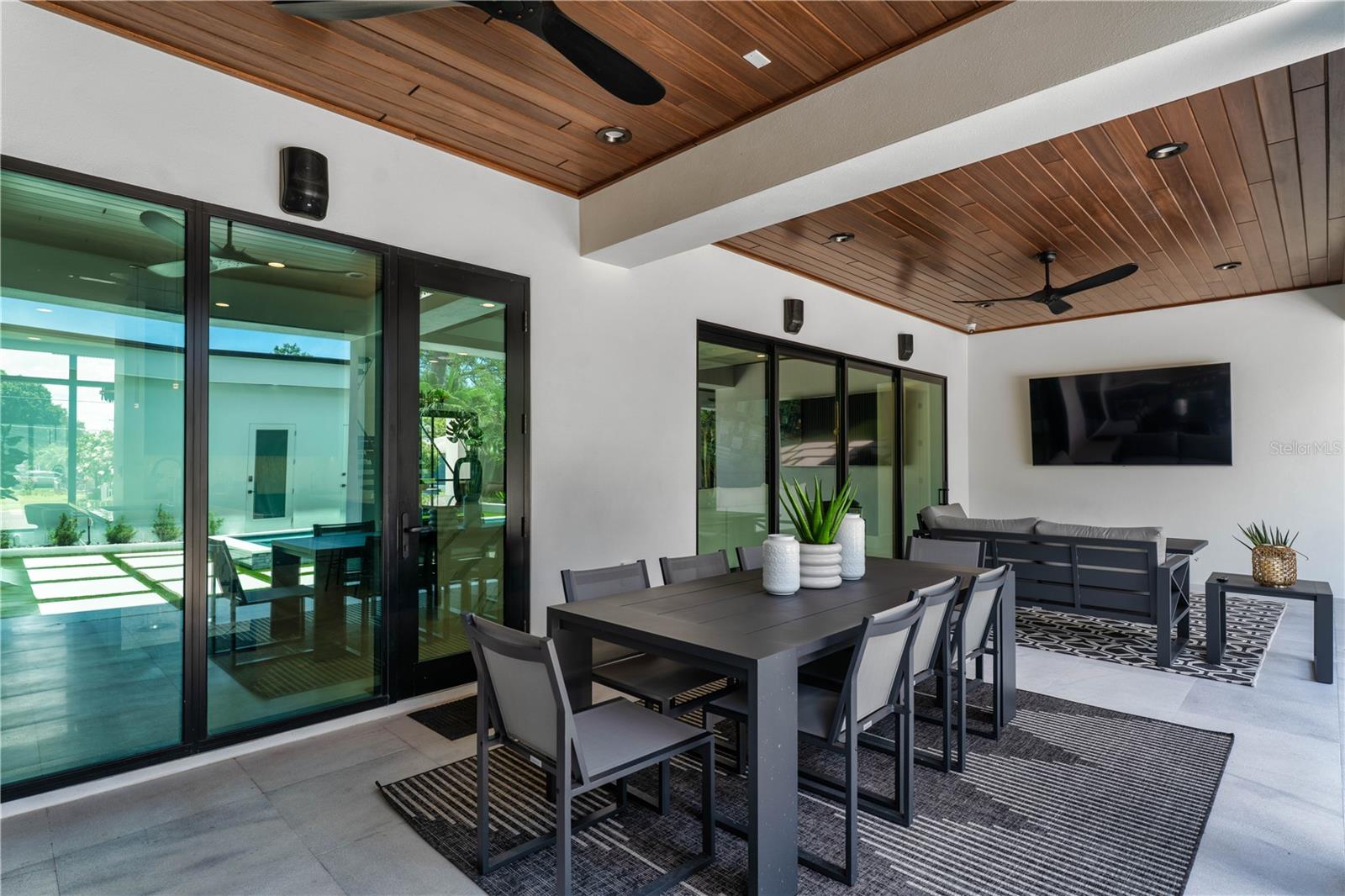 RIDGEWOOD PARK - Residential