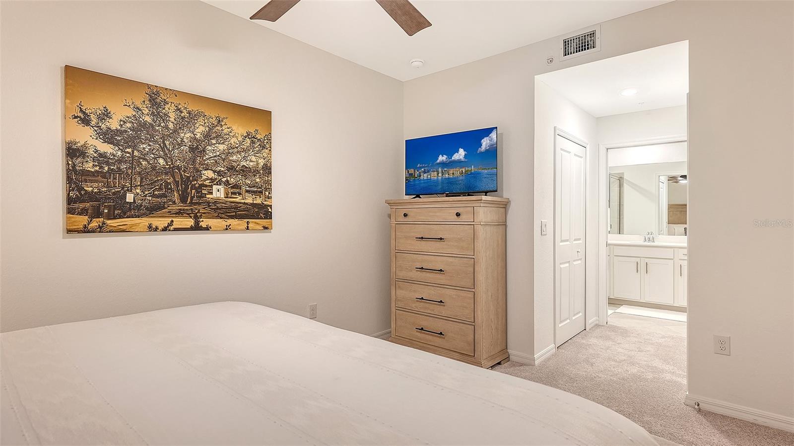 WELLEN PARK GOLF & COUNTRY CLUB - Residential Lease