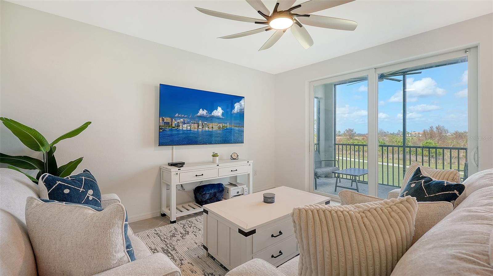 WELLEN PARK GOLF & COUNTRY CLUB - Residential Lease