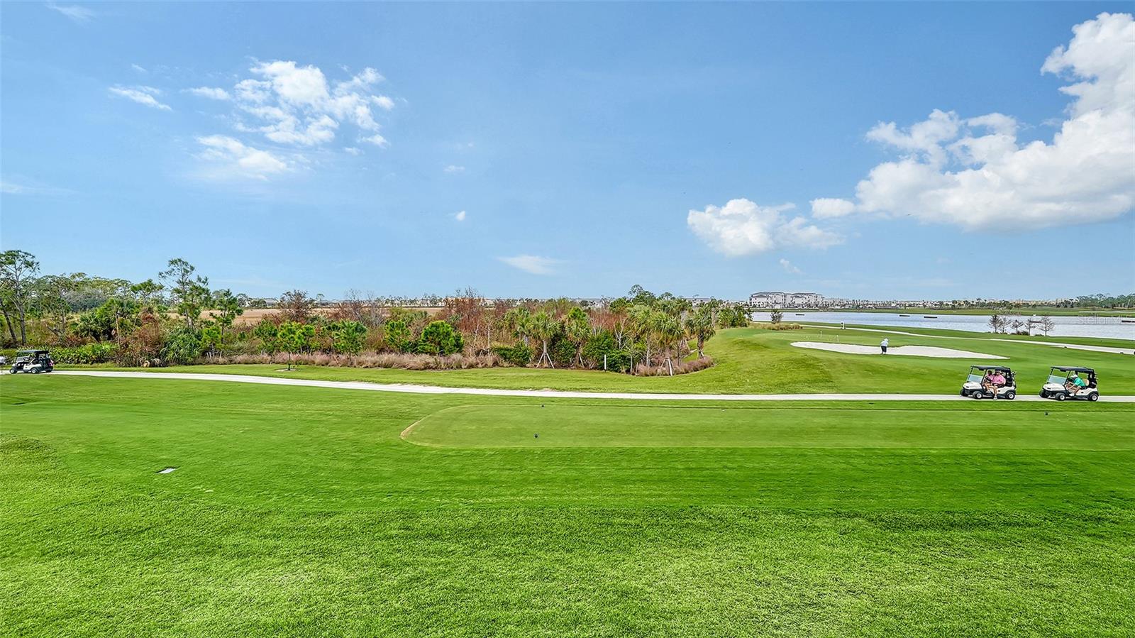 WELLEN PARK GOLF & COUNTRY CLUB - Residential Lease