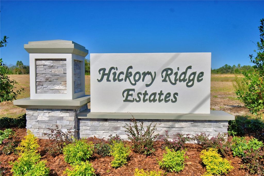 Photo of 1214 Hickory Nut Drive, Lake Wales, FL 33898 (MLS # L4957881)