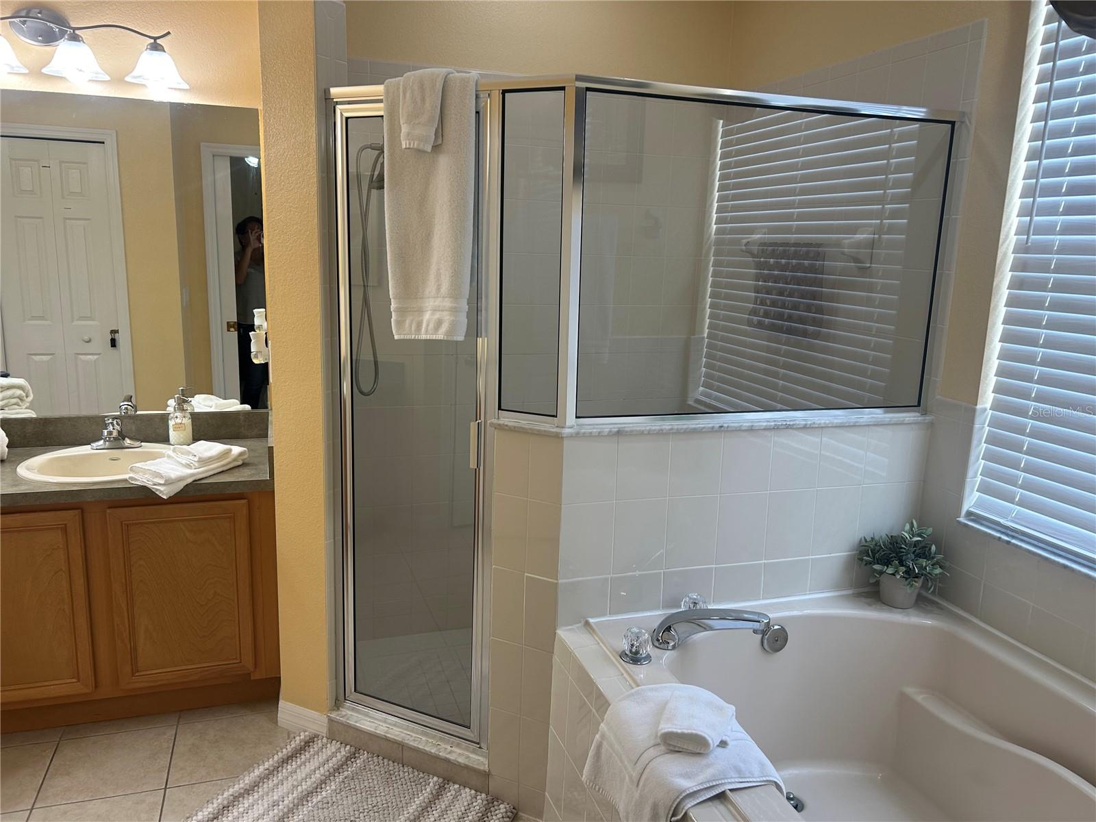 CALABAY PARK AT TOWER LAKE PH 02 - Residential