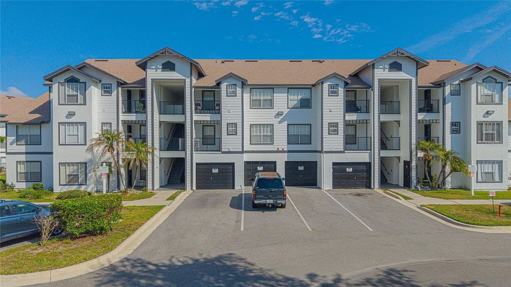 Photo of 2206 Antigua Place #1026, Kissimmee, FL 34741 (MLS # O6404444)