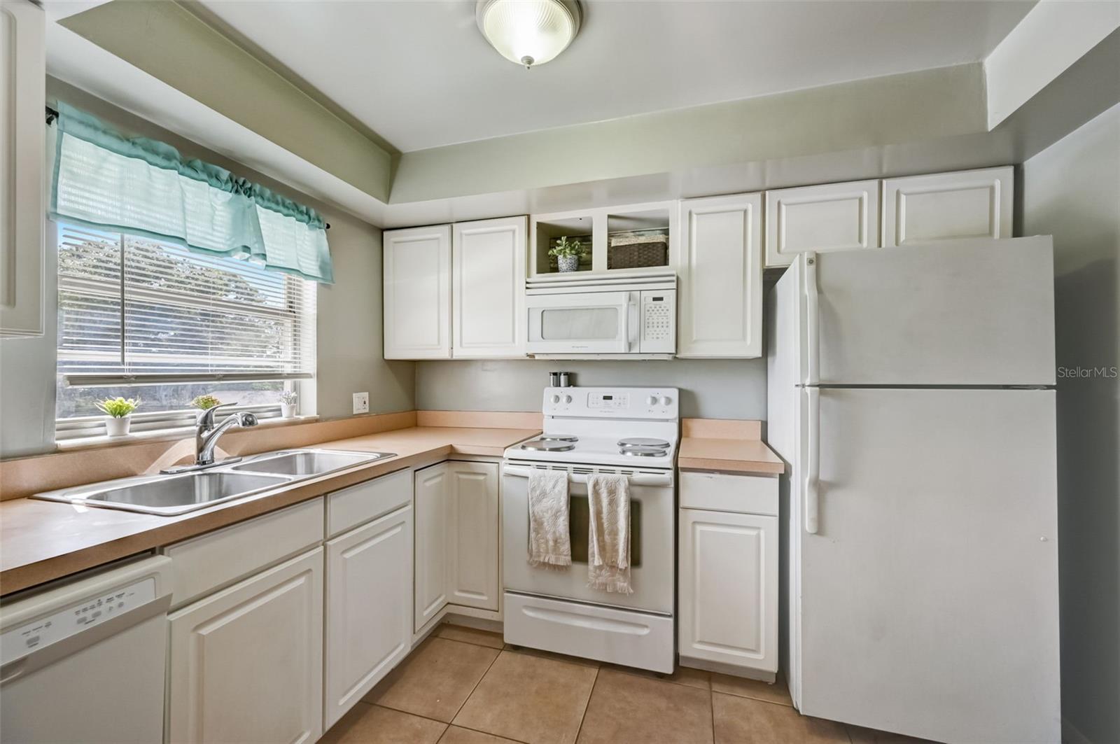 PEBBLE SPGS CLUSTER 3 - Residential