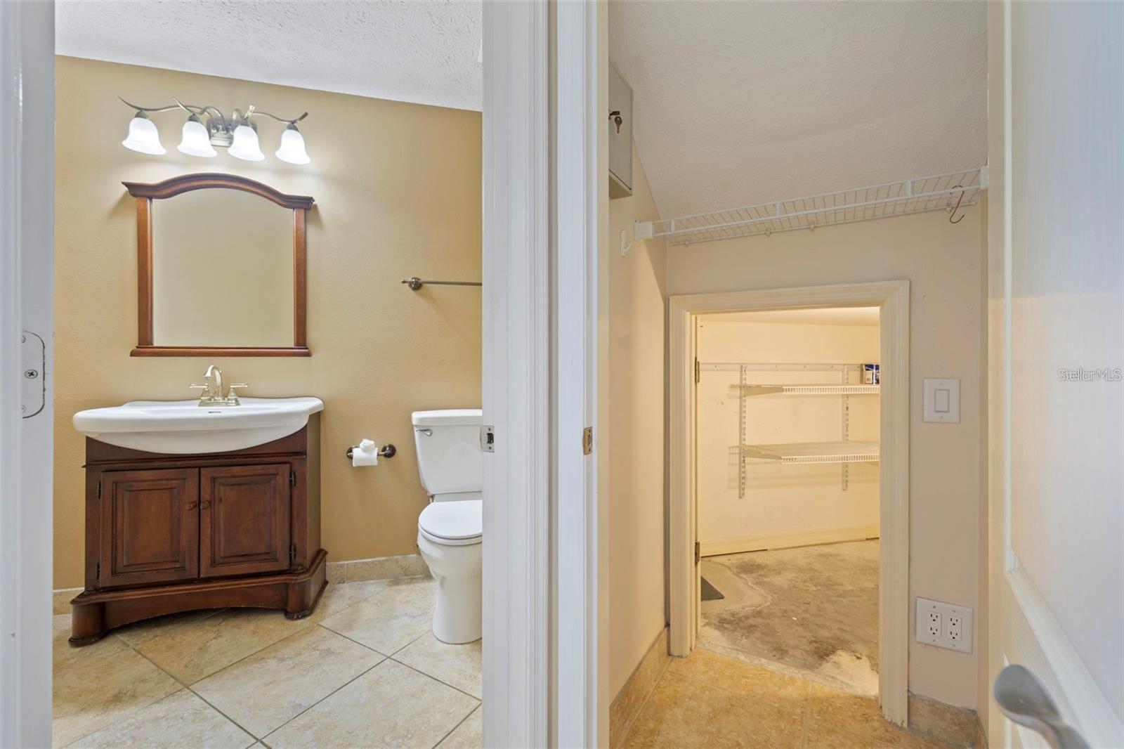 CHEVAL TENNIS VILLG CONDO 4 - Residential