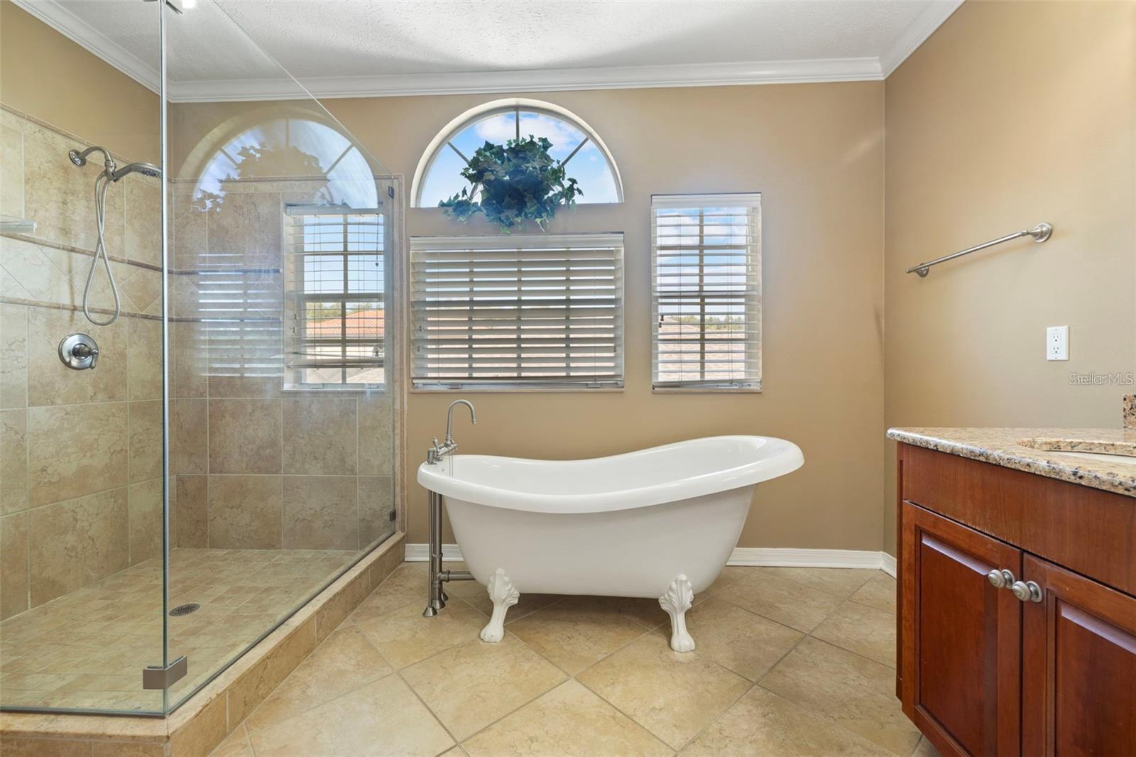 CHEVAL TENNIS VILLG CONDO 4 - Residential