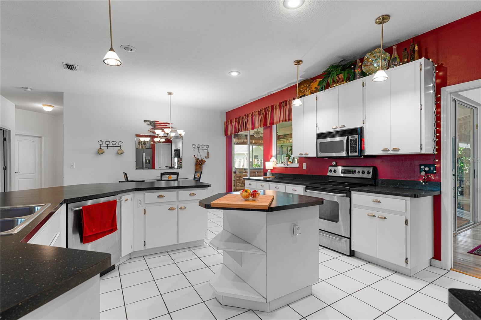 WILLOW BEND - Residential