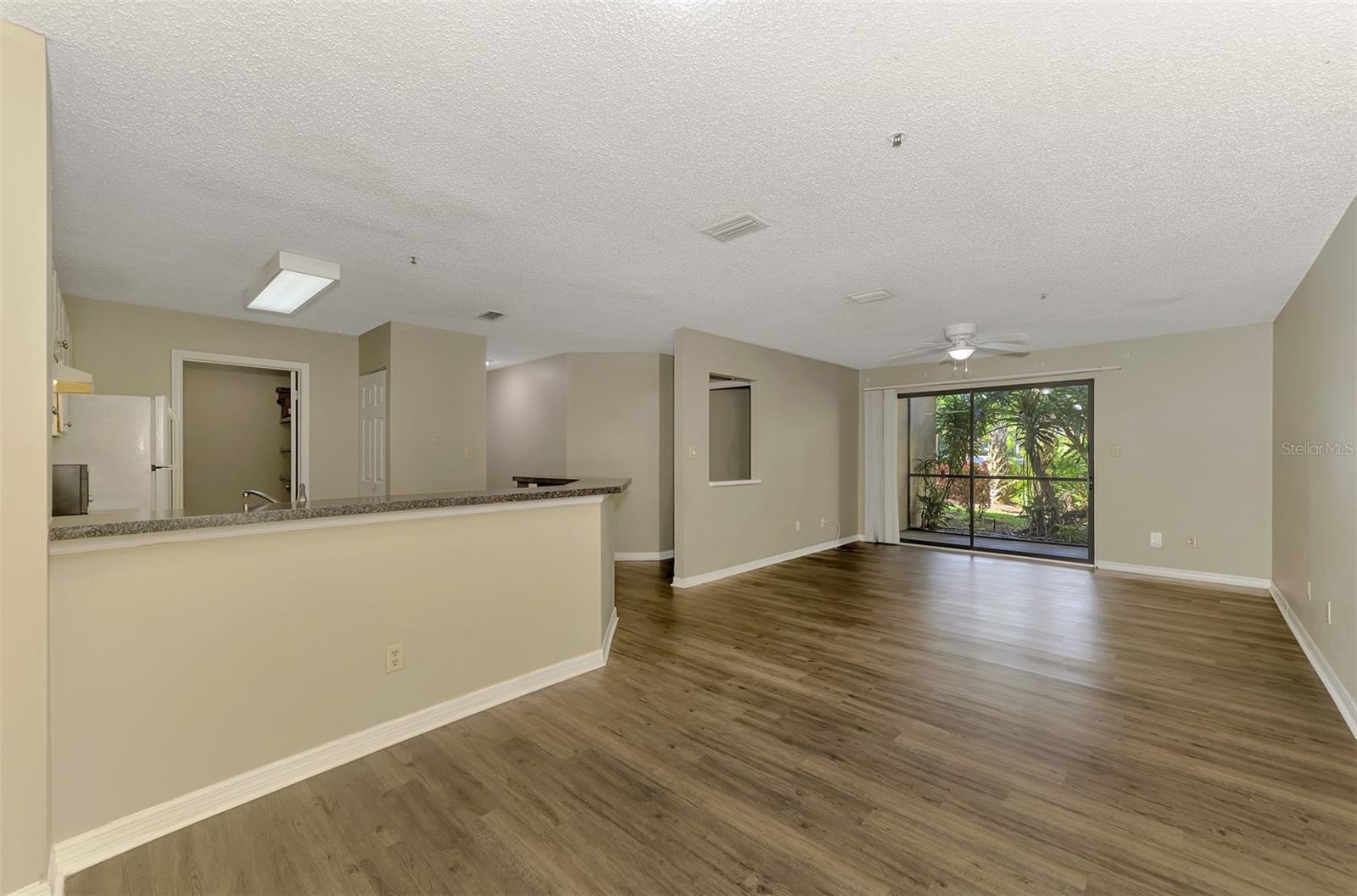 VINTAGE GRAND - Residential