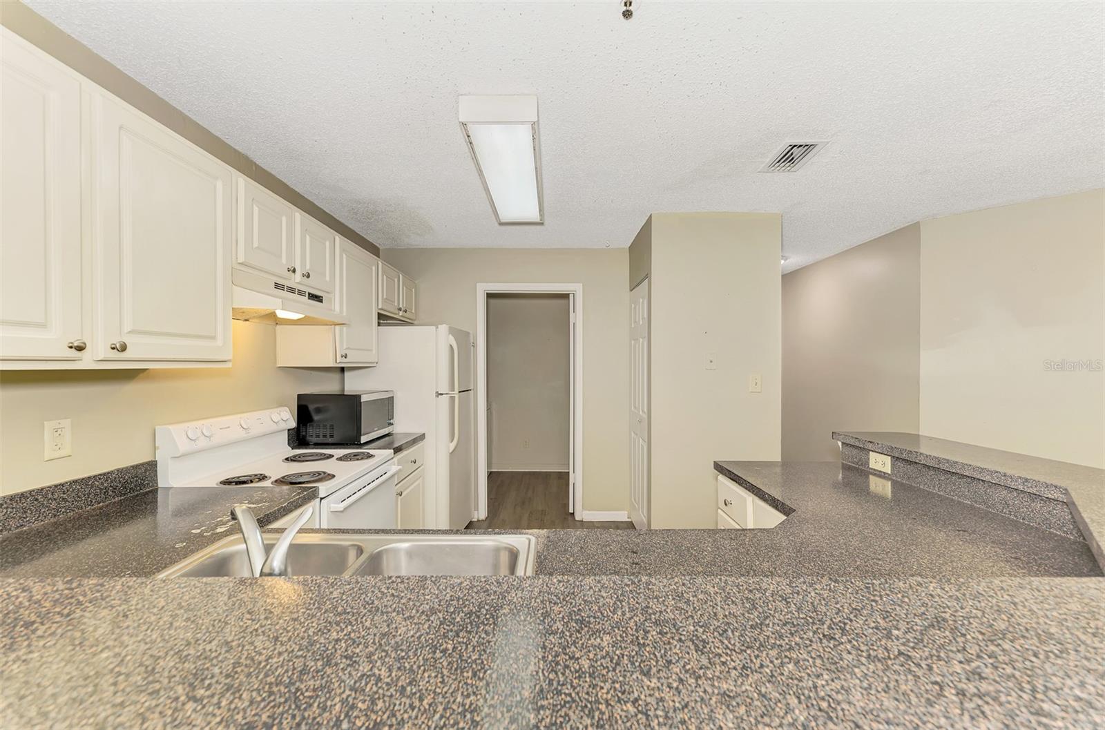 VINTAGE GRAND - Residential