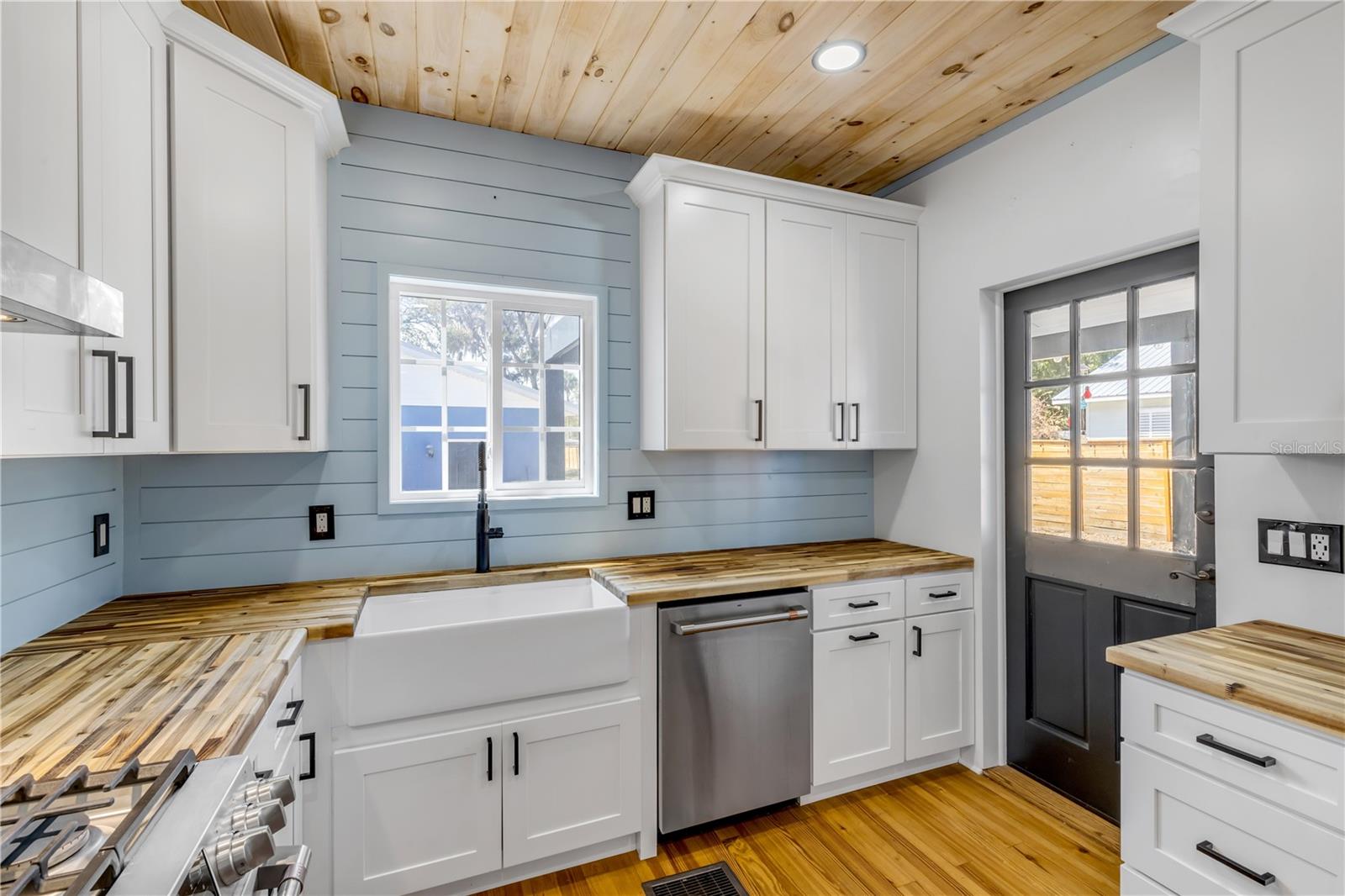 DAUGHERTYS NEW SMYRNA - Residential