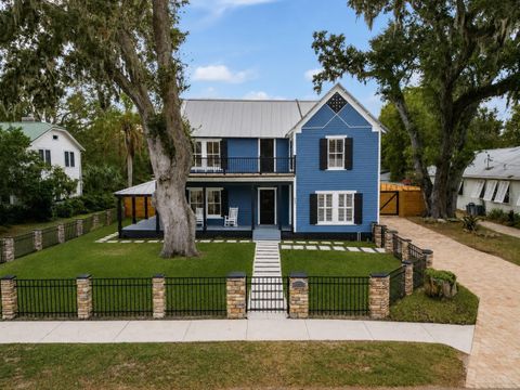 532 FAULKNER STREET NEW SMYRNA BEACH FL 32168
