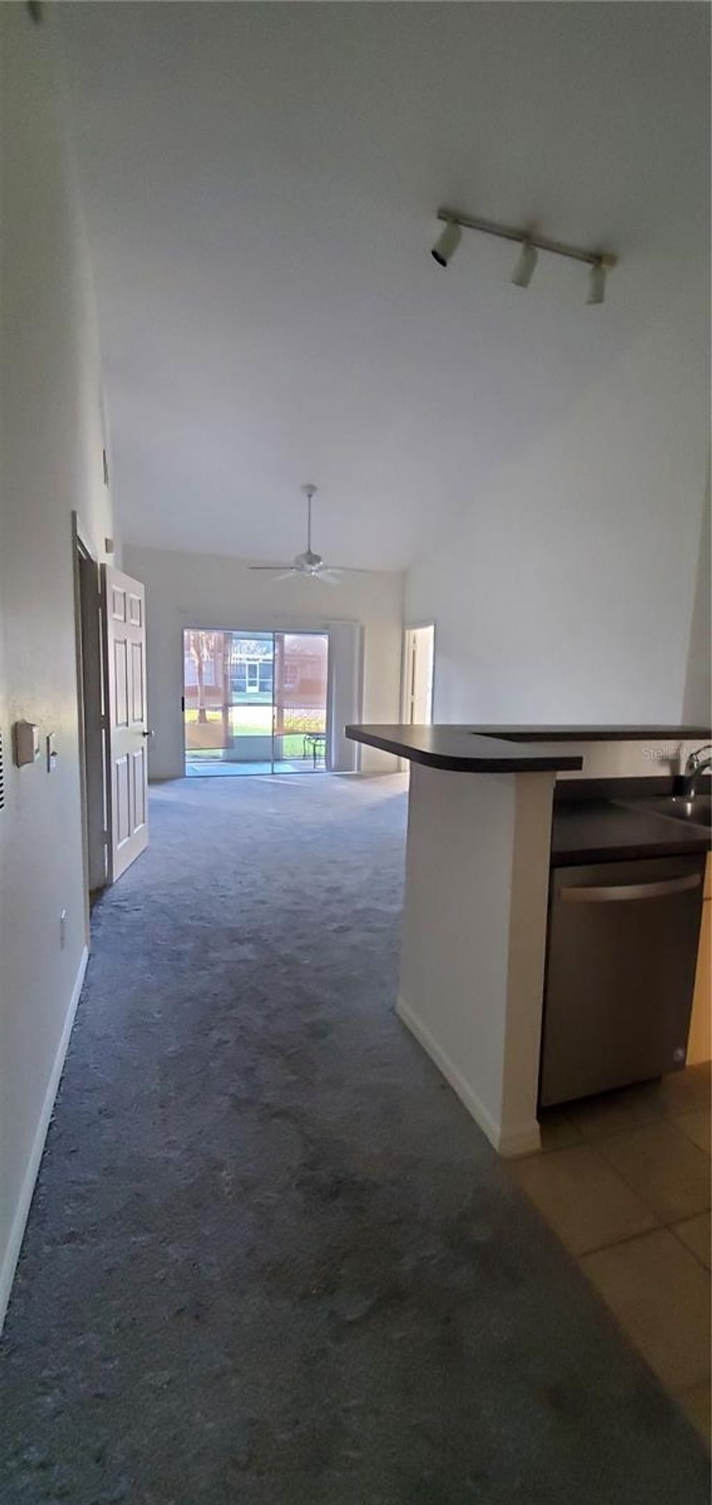 Photo of 3584 Kings Road #101, Palm Harbor, FL 34685 (MLS # TB8445889)