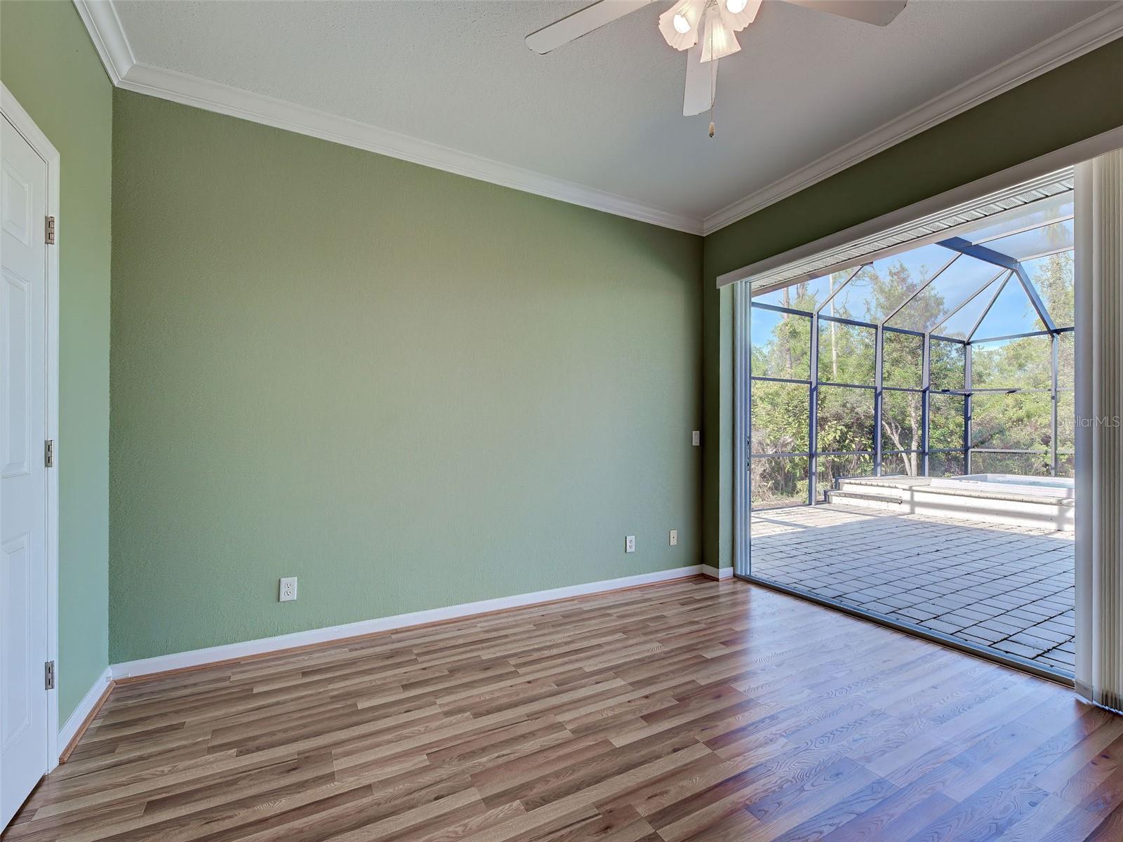 ROTONDA WEST-PINE VLY - Residential