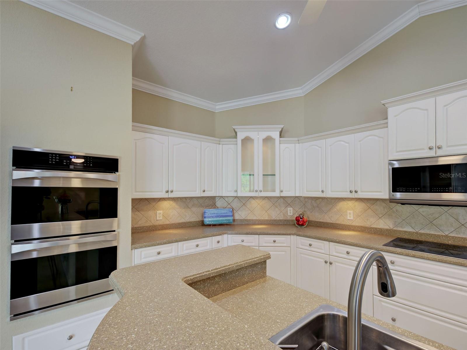 ROTONDA WEST-PINE VLY - Residential