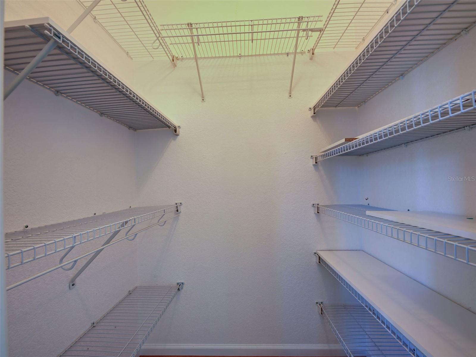 ROTONDA WEST-PINE VLY - Residential