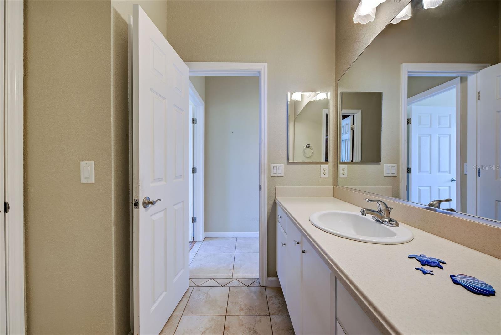 ROTONDA WEST-PINE VLY - Residential