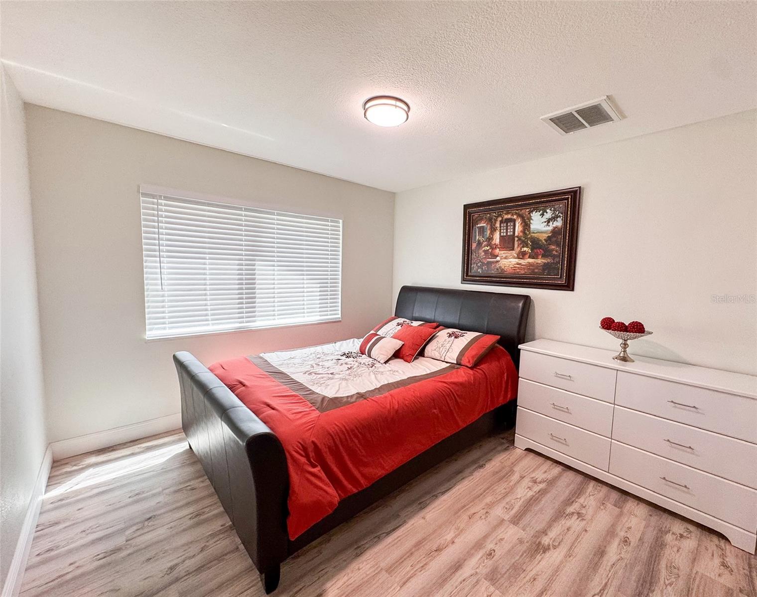 PINEBROOK ESTATES - Residential