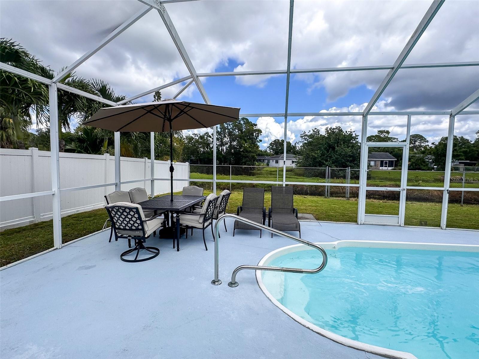 PINEBROOK ESTATES - Residential