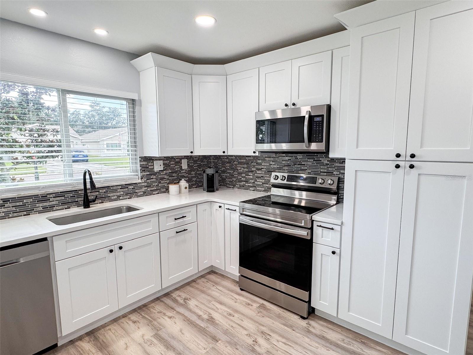 PINEBROOK ESTATES - Residential