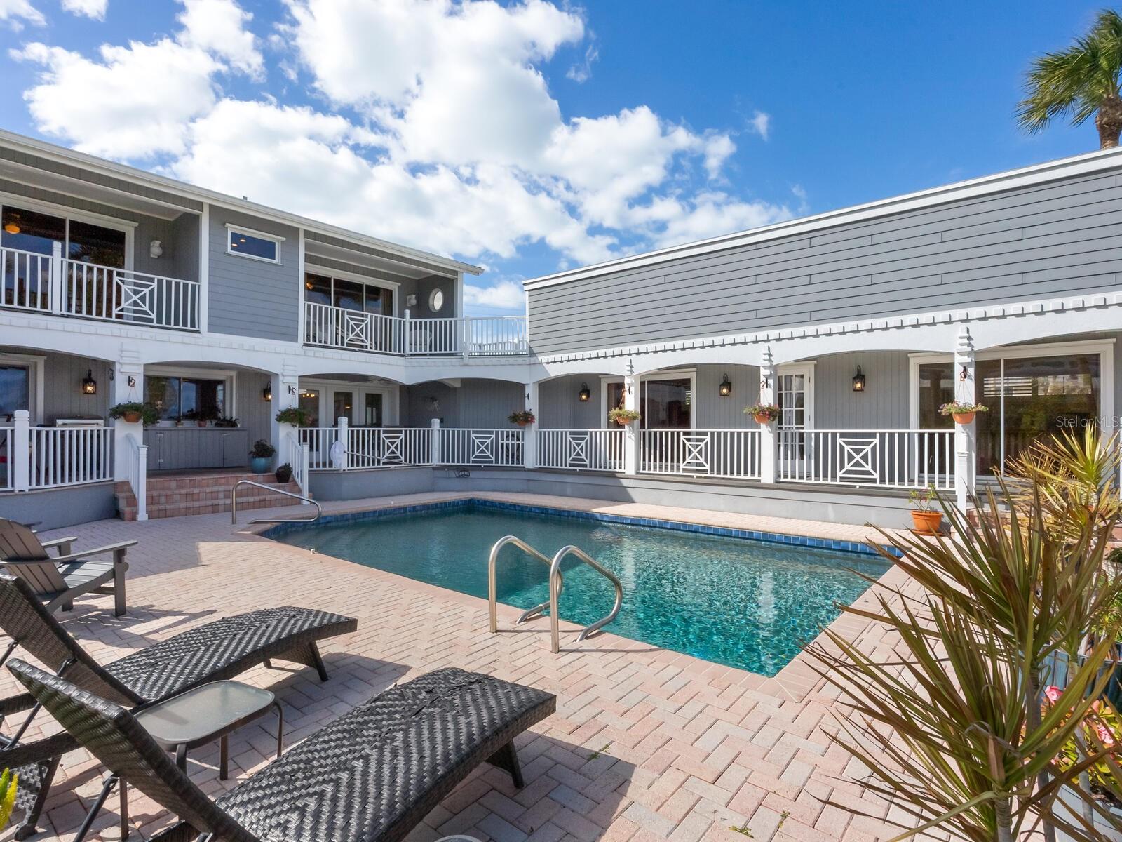 CASEY KEY - Residential