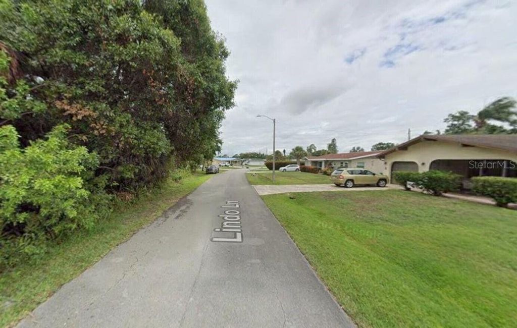 Photo of 770 Lindo Lane, Port Saint Lucie, FL 34952 (MLS # K4903398)