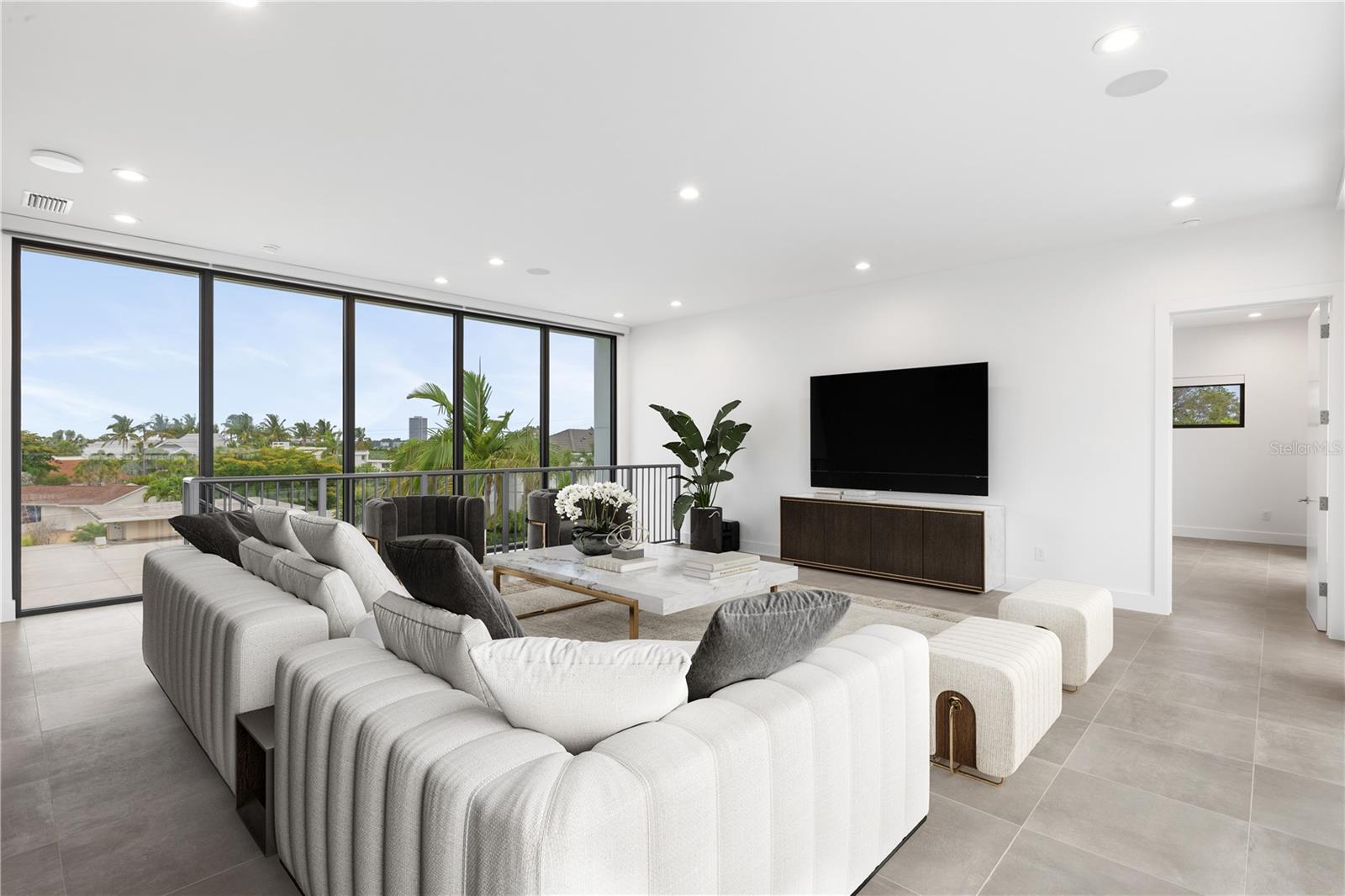 LIDO C - Residential