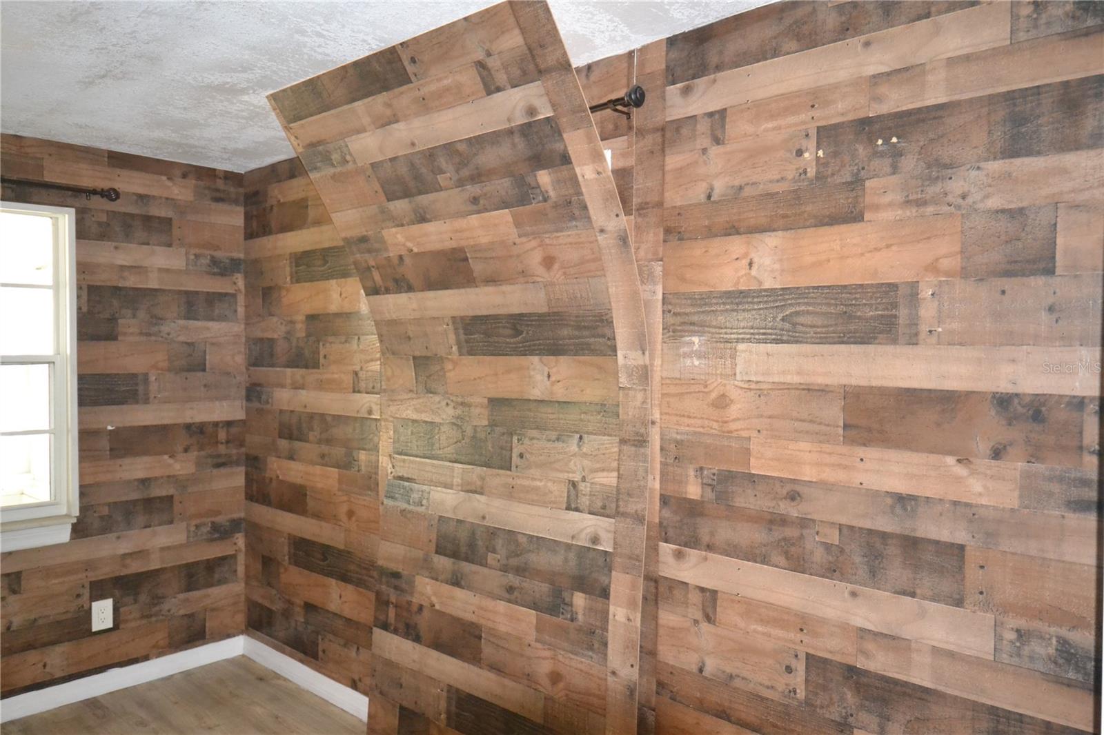 SOUTHERN COMFORT HOMES UNIT 1-A - Residential Lease