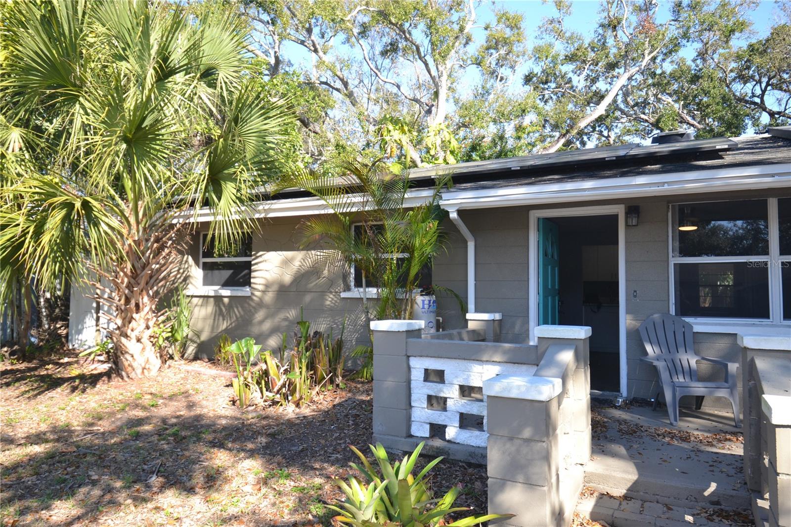 SOUTHERN COMFORT HOMES UNIT 1-A - Residential Lease