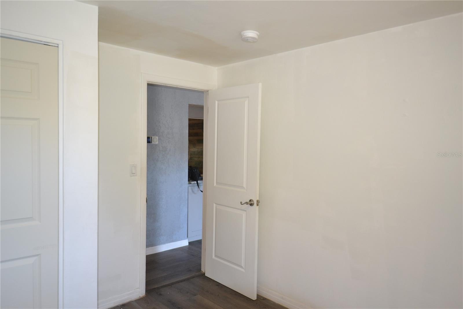 SOUTHERN COMFORT HOMES UNIT 1-A - Residential Lease