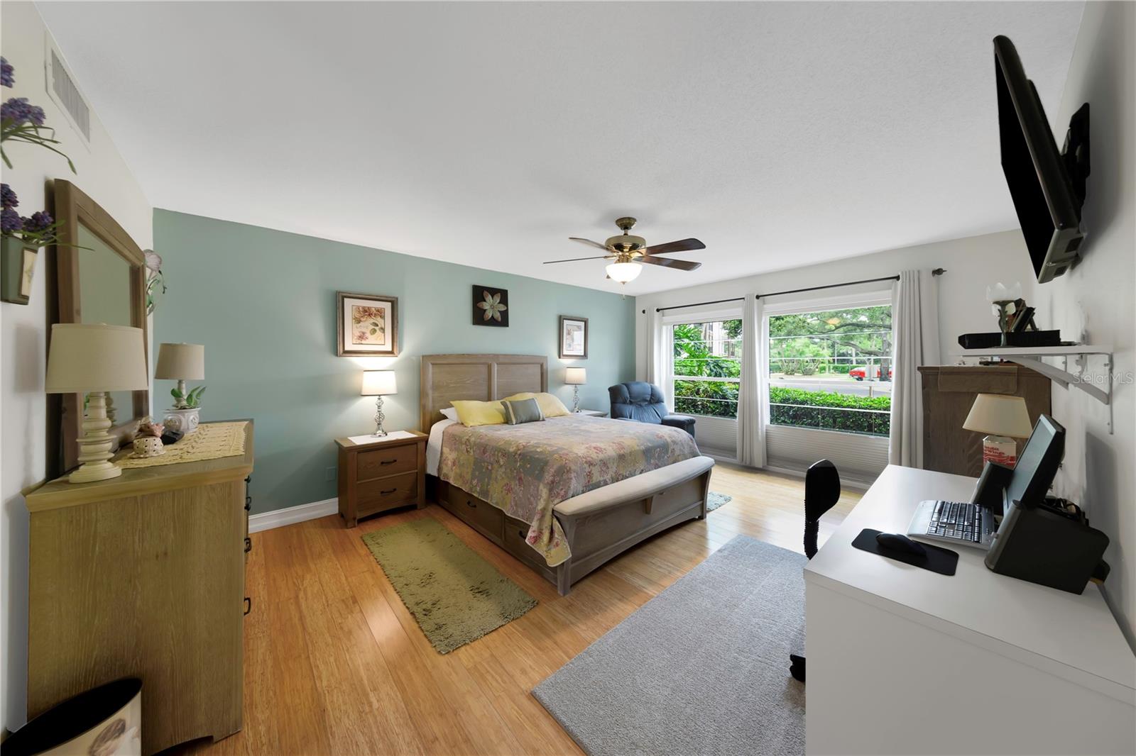 BRYNNWOOD CONDO 1 - Residential