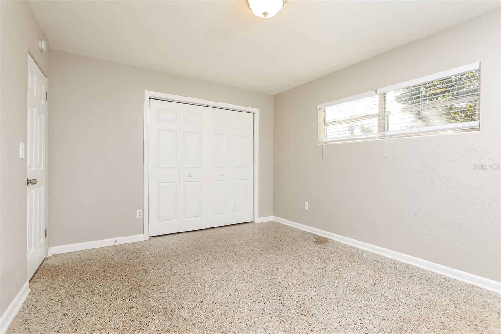 PRAIRIE LAKE HEIGHTS - Residential Lease