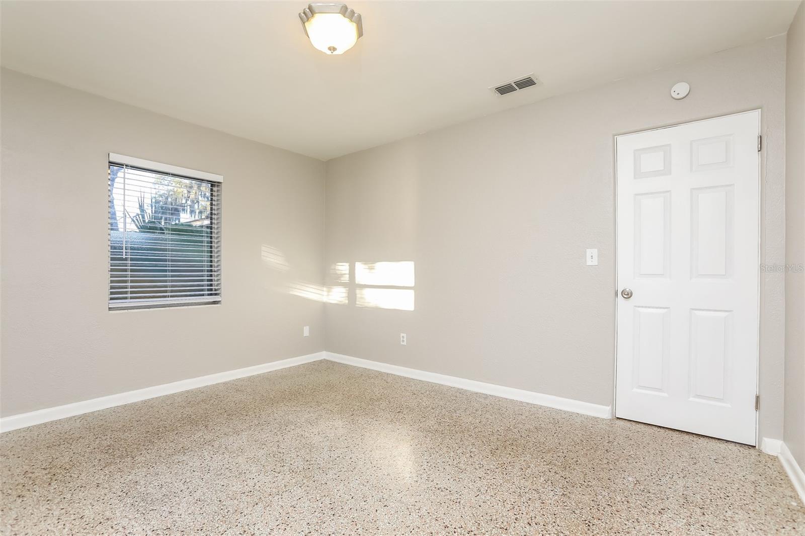 PRAIRIE LAKE HEIGHTS - Residential Lease