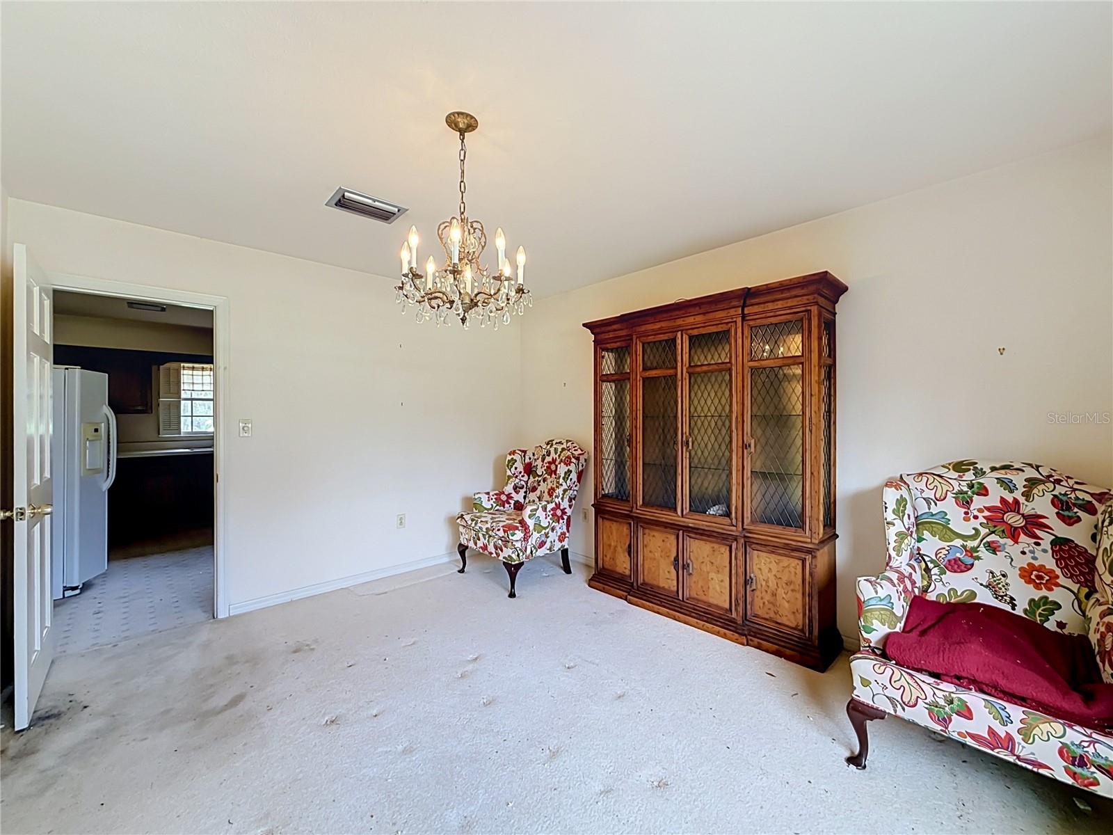 8038 SPRING DRIVE