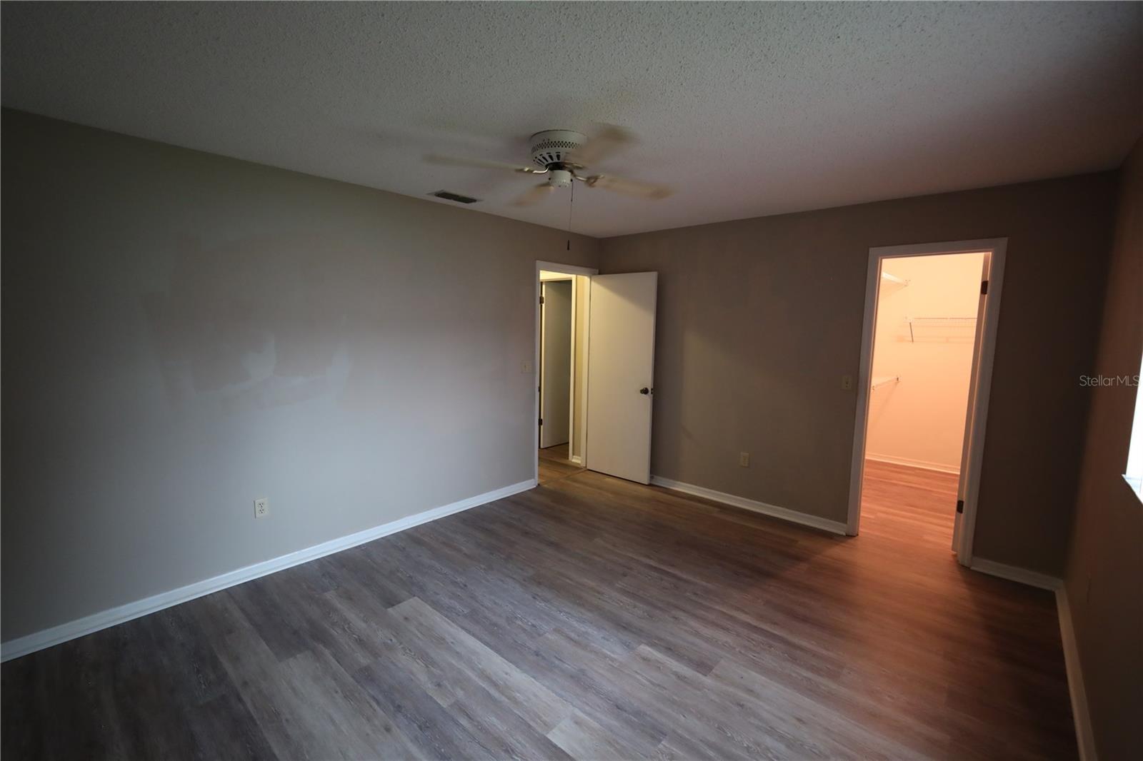 SPRUCE CREEK SOUTH - Residential