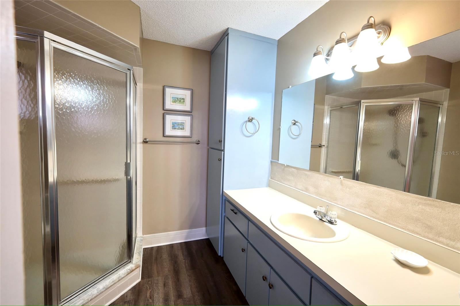 SPRUCE CRK SOUTH 02 - Residential